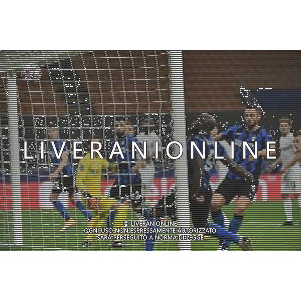 Romelu Lukaku segna il gol del 2 a 2 Inter Inter vs Borussia Monchengladbach UEFA Champions League fase a gironi 1¬∞ giornata - gruppo B Milano 21-10-2020 stadio Giuseppe Meazza - San Siro foto Roberto Garavaglia - agenzia Aldo Liverani sas / AGENZIA ALDO LIVERANI SAS
