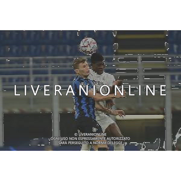 nicolo\' Barella (Inter) e Embolo (Borussia M.) Inter vs Borussia Monchengladbach UEFA Champions League fase a gironi 1° giornata - gruppo B Milano 21-10-2020 stadio Giuseppe Meazza - San Siro foto Roberto Garavaglia - agenzia Aldo Liverani sas / AGENZIA ALDO LIVERANI SAS