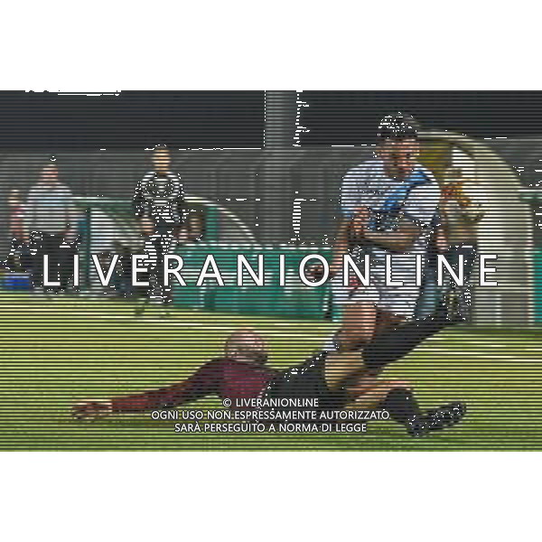 Pontedera vs Lecco - Campionato di Calcio Serie C - Lega Pro 2020/2021, 21 ottobre 2020 Pontedera, Italia Nella foto: LUCA PIANA (Pontedera) e JUAN CRUZ KAPROF (Lecco) @LM/Fabio Fagiolini/ AGENZIA ALDO LIVERANI SAS