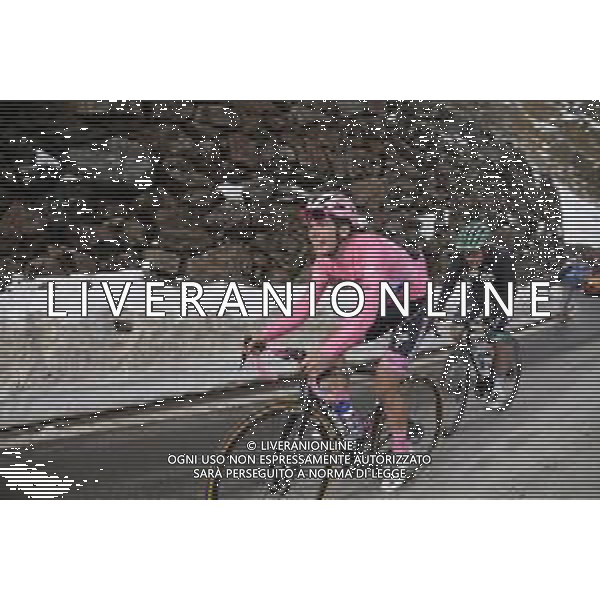 22-10-2020 Giro D\'italia; Tappa 18 Pinzolo - Laghi Di Cancano; 2020, Deceuninck - Quick Step; Almeida, Joao; Stelvio; ©SIROTTI / AGENZIA ALDO LIVERANI SAS