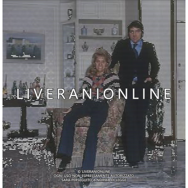 MARIA BARBIERI MOGLIE DI GINO BRAMIERI E CESARE BRAMIERI NELLA LORO CASA A MILANO AG ALDO LIVERANI SAS