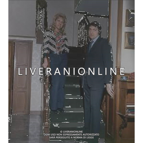 MARIA BARBIERI MOGLIE DI GINO BRAMIERI E CESARE BRAMIERI NELLA LORO CASA A MILANO AG ALDO LIVERANI SAS