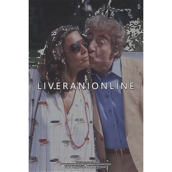 RETROSPETTIVA GINO BRAMIERI ATTORE NELLA FOTO GINO BRAMIERI CON LA COMPAGNA IDA PETRUCCETTI NELL\'ANNO 1980 AG ALDO LIVERANI SAS