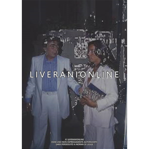 RETROSPETTIVA GINO BRAMIERI ATTORE NELLA FOTO GINO BRAMIERI CON LA COMPAGNA IDA PETRUCCETTI NELL\'ANNO 1980 AG ALDO LIVERANI SAS