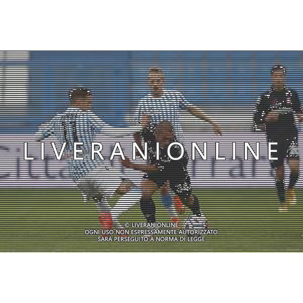 Spal - Vicenza Serie BKT 24/10/2020 nella foto: Nicola Dalmonte(vicenza) Murgia Alessandro (spal ferrara) ©Claudio Zamagni/Agenzia Aldo Liverani Nicola Dalmonte(vicenza) Murgia Alessandro (spal ferrara) during Italian Serie BKT soccer match between Spal and Vicenza at Paolo Mazza Stadium in Ferrara on October 24 2020 photo credit by Claudio Zamagni/Aldo Liverani Photo Agency