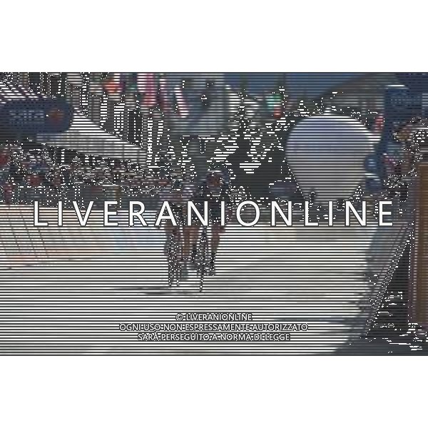 24-10-2020 Giro D\'italia; Tappa 20 Alba - Sestriere; 2020, Team Ineos Grenadiers; 2020, Sunweb; Geoghegan, Hart Tao; Hindley, Jai; Sestriere; ©SIROTTI / AGENZIA ALDO LIVERANI SAS