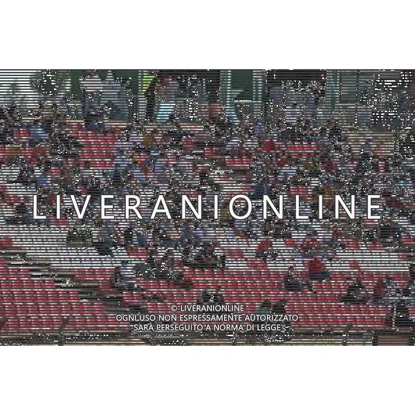 Circuit atmosphere - fans in the grandstand. 24.10.2020. Formula 1 World Championship, Rd 12, Portuguese Grand Prix, Portimao, Portugal, Qualifying Day. - www.xpbimages.com, EMail: requests@xpbimages.com © Copyright: Batchelor / XPB Images / AGENZIA ALDO LIVERANI SAS - ITALY ONLY EDITORIAL USE ONLY