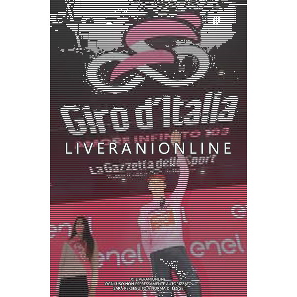 24-10-2020 Giro D\'italia; Tappa 20 Alba - Sestriere; 2020, Sunweb; Hindley, Jai; Sestriere; CSIROTTI / AGENZIA ALDO LIVERANI SAS