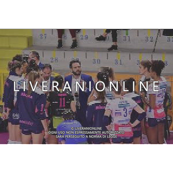Savino Del Bene Scandicci vs Igor Gorgonzola Novara - Volleyball Italian Serie A1 Women Championship 2020/2021, 24 October 2020 scandicci, Italy Photo showing: Time-out Igor Gorgonzola Novara @LM/Lisa Guglielmi AG ALDO LIVERANI SAS