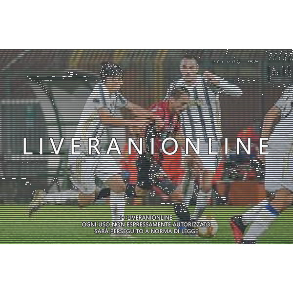 Lucchese vs Juventus U23 - Campionato di Calcio Serie C - Lega Pro 2020/2021, 25 ottobre 2020 Lucca, Italia Nella foto: Tanasiy Kosovan (Lucchese) supera Filippo Ranocchia (Juventus U23) @LM/Fabio Fagiolini AG ALDO LIVERANI SAS