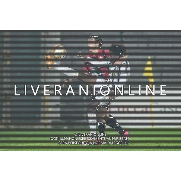 Lucchese vs Juventus U23 - Campionato di Calcio Serie C - Lega Pro 2020/2021, 25 ottobre 2020 Lucca, Italia Nella foto: Diego Bartolomei (Lucchese) prova a fermare Felix Andrade Sanches Correia (Juventus U23) @LM/Fabio Fagiolini AG ALDO LIVERANI SAS