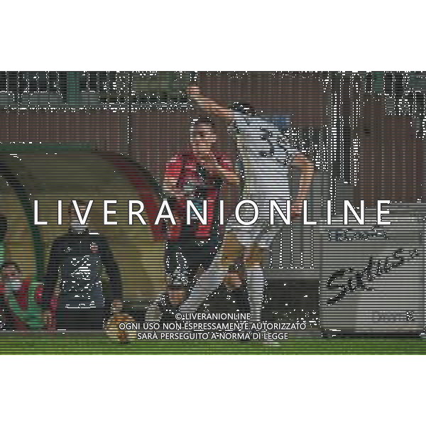 Lucchese vs Juventus U23 - Campionato di Calcio Serie C - Lega Pro 2020/2021, 25 ottobre 2020 Lucca, Italia Nella foto: Andrea Adamoli (Lucchese) contrastato da Daniel Leo (Juventus U23) @LM/Fabio Fagiolini AG ALDO LIVERANI SAS