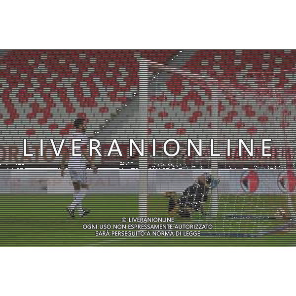Bari vs Catania - Campionato di Calcio Serie C - Lega Pro 2020/2021, 26 ottobre 2020 Bari, Italia Nella foto: autogoal Matteo Ciofani (SSC Bari) @LM/Emmanuele Mastrodonato AG ALDO LIVERANI SAS