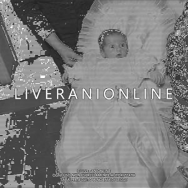 GINA LOLLOBRIGIDA ATTRICE ITALIANA - RETROSPETTIVA NELLA FOTO IL GIORNO DEL BATTESIMO DEL FIGLIO ANDREA MILKO SKOFIC NELL\'ANNO 1957 ©ARCHIVIO GIOVANNI LIVERANI / AG. ALDO LIVERANI SAS