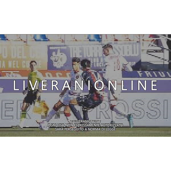 Bologna vs Reggina - Coppa Italia 2020/2021, 28 ottobre 2020 Bologna, Italia Nella foto: Hachim Mastour Reggina Tomiyasu Takehiro Bologna @LM/Valentina Giannettoni AG ALDO LIVERANI SAS