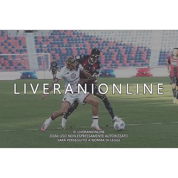 Bologna Calcio vs Reggina 1914 - Italian soccer Coppa Italia match 2020/2021, 27 October 2020 Dall&#39;Ara Stadium, Bologna, Italy Photo showing: Reggina\'s Alessandro Farroni and Bologna\'s Ibrahima Mbaye (R) @LM/Michele Nucci AG ALDO LIVERANI SAS