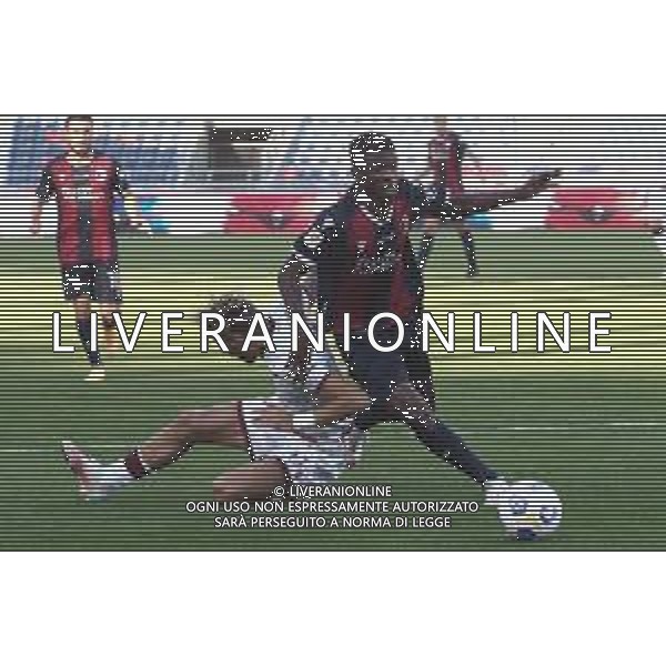 Bologna Calcio vs Reggina 1914 - Italian soccer Coppa Italia match 2020/2021, 27 October 2020 Dall&#39;Ara Stadium, Bologna, Italy Photo showing: Reggina\'s Alessandro Farroni and Bologna\'s Ibrahima Mbaye (R) @LM/Michele Nucci AG ALDO LIVERANI SAS