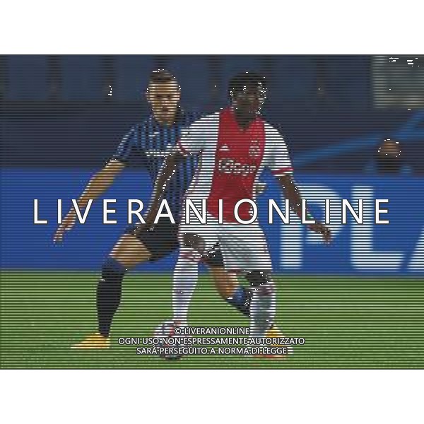 Atalanta-Ajax Uefa Champions League 2020/2021 2a giornata Bergamo, 27 Ottobre 2020 Nella foto: Rafael Toloi e Lassina Traore\' Ph. Soli - Ag. Aldo Liverani / AGENZIA ALDO LIVERANI SAS