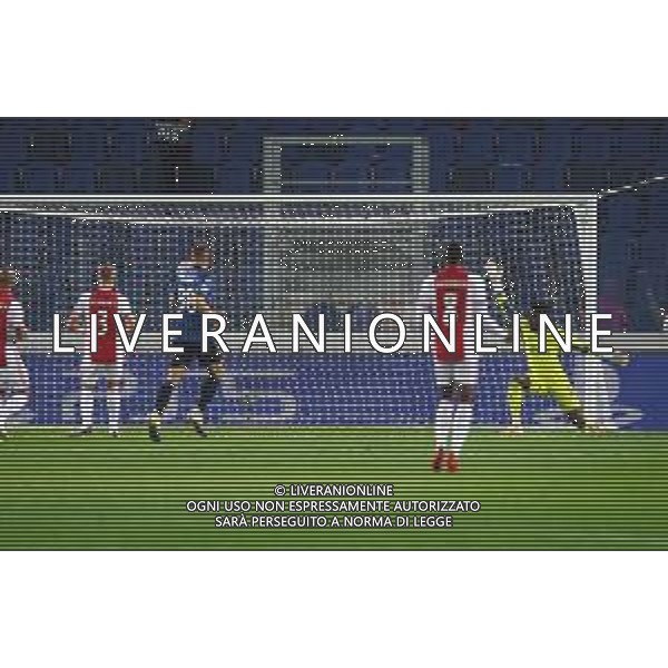 Atalanta-Ajax Uefa Champions League 2020/2021 2a giornata Bergamo, 27 Ottobre 2020 Nella foto: Duvan Zapata realizza il secondo gol del 2-2 Ph. Soli - Ag. Aldo Liverani / AGENZIA ALDO LIVERANI SAS