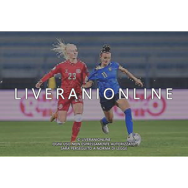 Euro 2022 Qualifiers - Italy Women vs Denmark - Italian Soccer Team, 27 October 2020 Carlo Castellani Stadium, empoli, Italy Photo showing: Barbara Bonansea (Italy), Sofie Svava (Denmark) @LM/Lisa Guglielmi/ AGENZIA ALDO LIVERANI SAS