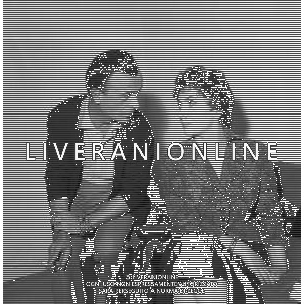 GINA LOLLOBRIGIDA ATTRICE ITALIANA - RETROSPETTIVA NELLA FOTO A ROMA PRESSO LO STUDIO DEL SARTO STILISTA EMILIO SCHUBERTH ©ARCHIVIO GIOVANNI LIVERANI / AG. ALDO LIVERANI SAS