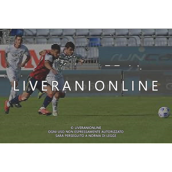 28-10-2020-CAGLIARI CALCIO-U.S.. CREMONESE. 3° TURNO COPPA ITALIA 2020/2021. ITALIA, SARDEGNA, CAGLIARI, STADIO SARDEGNA ARENA. SALVATORE MOI/ALDO LIVERANI SAS NELLA FOTO: OUNAS CAGLIARI, CIOFANI CREMONESE. / AGENZIA ALDO LIVERANI SAS