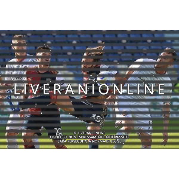 28-10-2020-CAGLIARI CALCIO-U.S.. CREMONESE. 3° TURNO COPPA ITALIA 2020/2021. ITALIA, SARDEGNA, CAGLIARI, STADIO SARDEGNA ARENA. SALVATORE MOI/ALDO LIVERANI SAS NELLA FOTO: PAVOLETTI CAGLIARI, STRIZZOLO CREMONESE / AGENZIA ALDO LIVERANI SAS