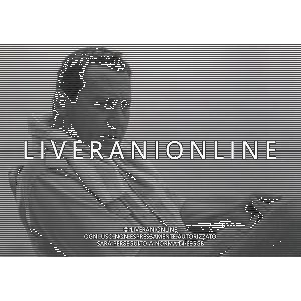 RETROSPETTIVA ALBERTO SORDI ATTORE NELLA FOTO ALBERTO SORDI NEL FILM “ Riusciranno i nostri eroi a ritrovare l\'amico misteriosamente scomparso in Africa?“ NELL\'ANNO 1968 AG ALDO LIVERANI SAS