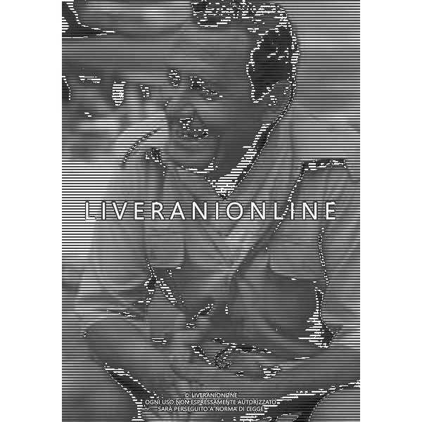 RETROSPETTIVA ALBERTO SORDI ATTORE NELLA FOTO ALBERTO SORDI NEL FILM “ Riusciranno i nostri eroi a ritrovare l\'amico misteriosamente scomparso in Africa?“ NELL\'ANNO 1968 AG ALDO LIVERANI SAS