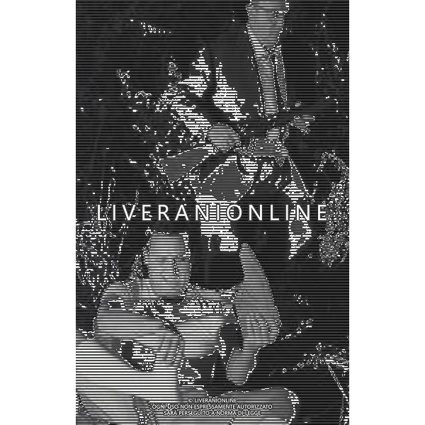 RETROSPETTIVA ALBERTO SORDI ATTORE NELLA FOTO ALBERTO SORDI CON BERNARD BLIER NEL FILM “ Riusciranno i nostri eroi a ritrovare l\'amico misteriosamente scomparso in Africa?“ NELL\'ANNO 1968 AG ALDO LIVERANI SAS