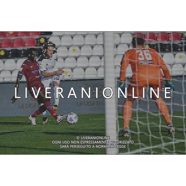 Cittadella vs Spezia - Coppa Italia 2020/2021, 28 ottobre 2020 Cittadella (Pd), Italia Nella foto: tiro Luca VIGNALI (Spezia Calcio) @LM/Alessio Marini/ AGENZIA ALDO LIVERANI SAS
