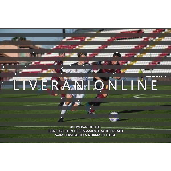 Cittadella vs Spezia - Coppa Italia 2020/2021, 28 ottobre 2020 Cittadella (Pd), Italia Nella foto: Salvador "Salva" FERRER CANALS (Spezia Calcio) e Romano Perticone (Cittadella) @LM/Alessio Marini/ AGENZIA ALDO LIVERANI SAS