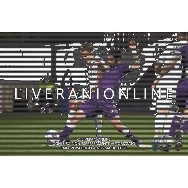 ACF Fiorentina vs Padova Calcio - Italian soccer Coppa Italia match 2020/2021, 28 October 2020 florence, Italy Photo showing: Lucas Quarta of ACF Fiorentina in action against Ronaldo of Calcio Padova @LM/Matteo Papini/ AGENZIA ALDO LIVERANI SAS