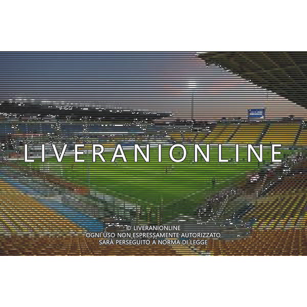 Parma Calcio 1913 vs Pescara Calcio - Italian soccer Coppa Italia match 2020/2021, 28 October 2020 Stadio Ennio Tardini, parma, Italy Photo showing: Players warm up from the stands of the Stadio Ennio Tardini - Veduta panoramica interno stadio con gli spalti vuoti senza tifosi @LM/Francesco Scaccianoce/ AGENZIA ALDO LIVERANI SAS