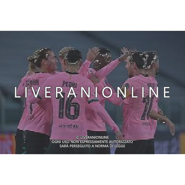 ©Falzone/Agenzia Aldo Liverani Torino 28.10.2020 Stadio Allianz Stadium Juventus vs Barcellona Champions League 2020/2021 Gruppo G Giornata 2 di 6 Nella foto : esultanza gol di ​Ousmane Dembele\' ©Falzone / AGENZIA ALDO LIVERANI SAS