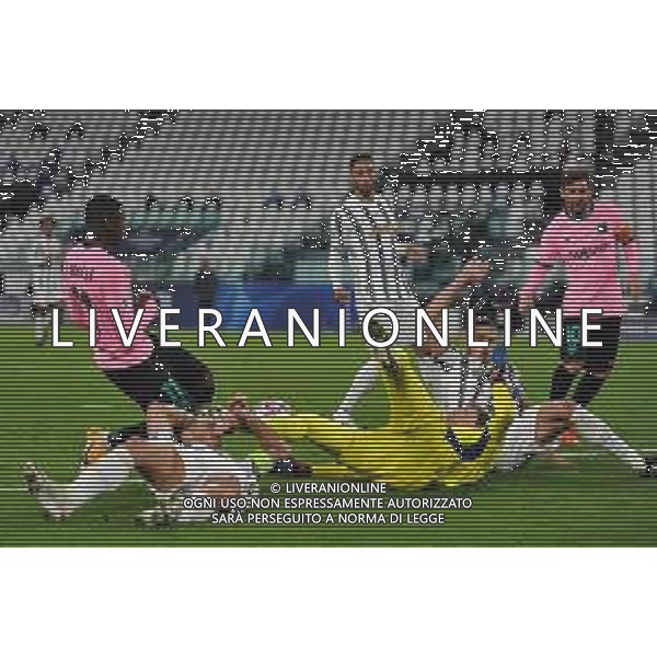 ©Falzone/Agenzia Aldo Liverani Torino 28.10.2020 Stadio Allianz Stadium Juventus vs Barcellona Champions League 2020/2021 Gruppo G Giornata 2 di 6 Nella foto : Ousmane Dembele\' e Lionel Messi nell\'area juventina ©Falzone / AGENZIA ALDO LIVERANI SAS