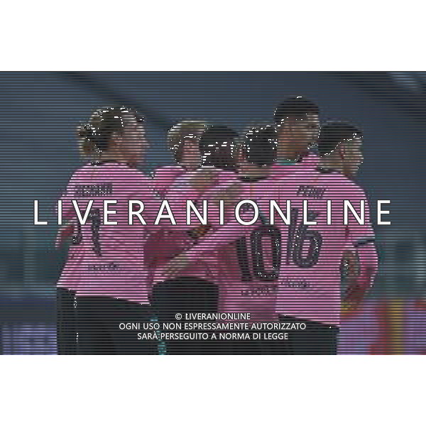 ©Falzone/Agenzia Aldo Liverani Torino 28.10.2020 Stadio Allianz Stadium Juventus vs Barcellona Champions League 2020/2021 Gruppo G Giornata 2 di 6 Nella foto : Esultanza gol di Ousmane Dembélé