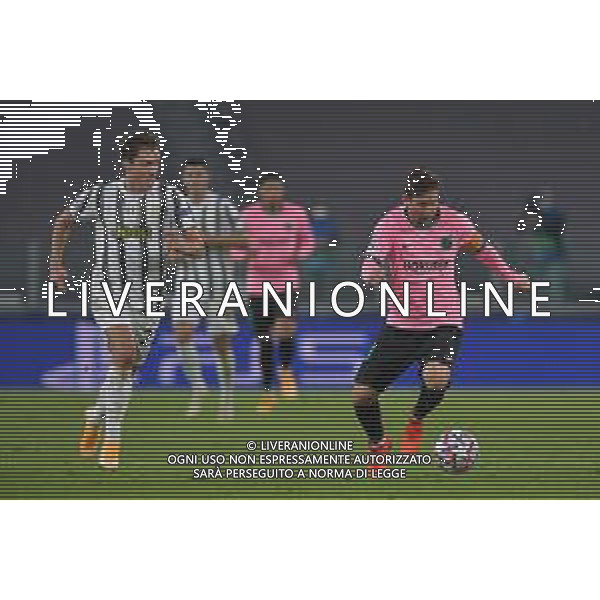 ©Falzone/Agenzia Aldo Liverani Torino 28.10.2020 Stadio Allianz Stadium Juventus vs Barcellona Champions League 2020/2021 Gruppo G Giornata 2 di 6 Nella foto : Lionel Messi-Federico Chiesa