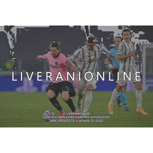 ©Falzone/Agenzia Aldo Liverani Torino 28.10.2020 Stadio Allianz Stadium Juventus vs Barcellona Champions League 2020/2021 Gruppo G Giornata 2 di 6 Nella foto : Lionel Messi-​Rodrigo Bentancur