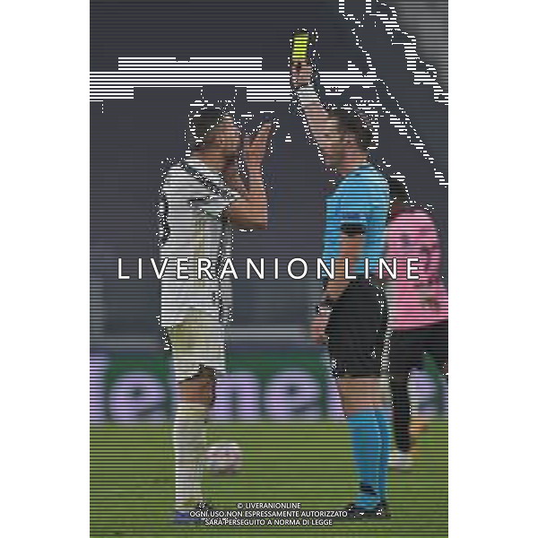 ©Falzone/Agenzia Aldo Liverani Torino 28.10.2020 Stadio Allianz Stadium Juventus vs Barcellona Champions League 2020/2021 Gruppo G Giornata 2 di 6 Nella foto : Danny Makkelie doppia ammonizione a Merith Demiral