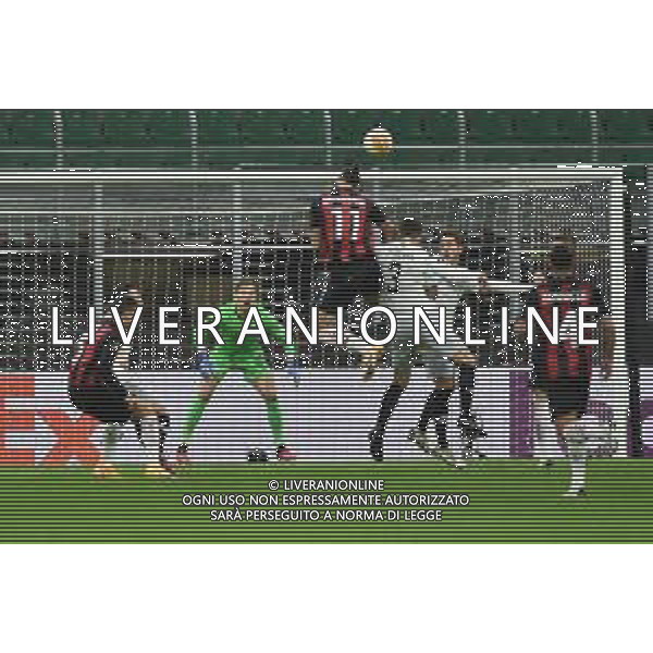 Zlatan Ibrahimovc (Milan) vicino al gol con un colpo di testa Milan vs Sparta Praga UEFA Europa League fase a gironi 2° giornata - gruppo H Milano 29-10-2020 Stadio Giuseppe Meazza - San Siro foto Roberto Garavaglia/agenzia Aldo Liverani sas