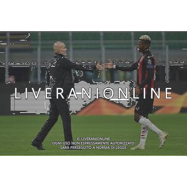 Stefano Pioli allenatore Milan SX e Rafael Leao (Milan) DX Milan vs Sparta Praga UEFA Europa League fase a gironi 2° giornata - gruppo H Milano 29-10-2020 Stadio Giuseppe Meazza - San Siro foto Roberto Garavaglia/agenzia Aldo Liverani sas