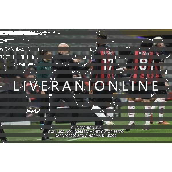 Stefano Pioli allenatore Milan SX e Rafael Leao (Milan) DX Milan vs Sparta Praga UEFA Europa League fase a gironi 2° giornata - gruppo H Milano 29-10-2020 Stadio Giuseppe Meazza - San Siro foto Roberto Garavaglia/agenzia Aldo Liverani sas