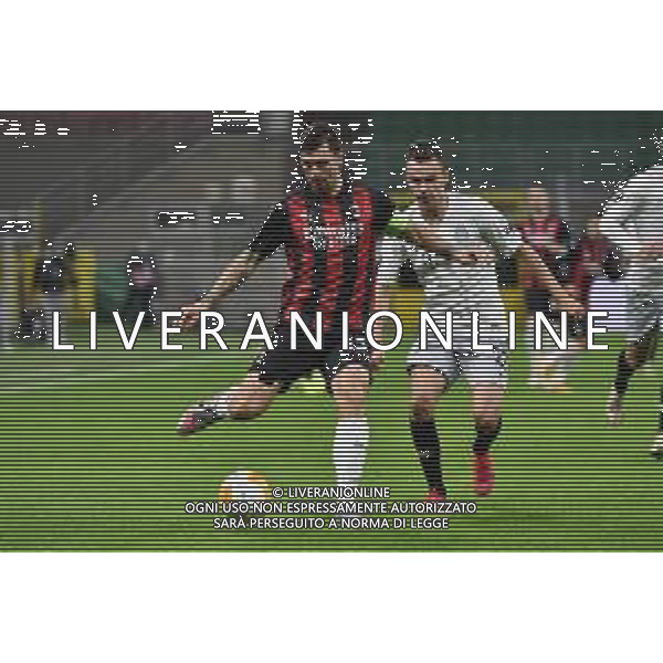 Alessio Romagnoli (Milan) e sulla DX Andreas Vindheim (Sparta Praga) Milan vs Sparta Praga UEFA Europa League fase a gironi 2° giornata - gruppo H Milano 29-10-2020 Stadio Giuseppe Meazza - San Siro foto Roberto Garavaglia/agenzia Aldo Liverani sas