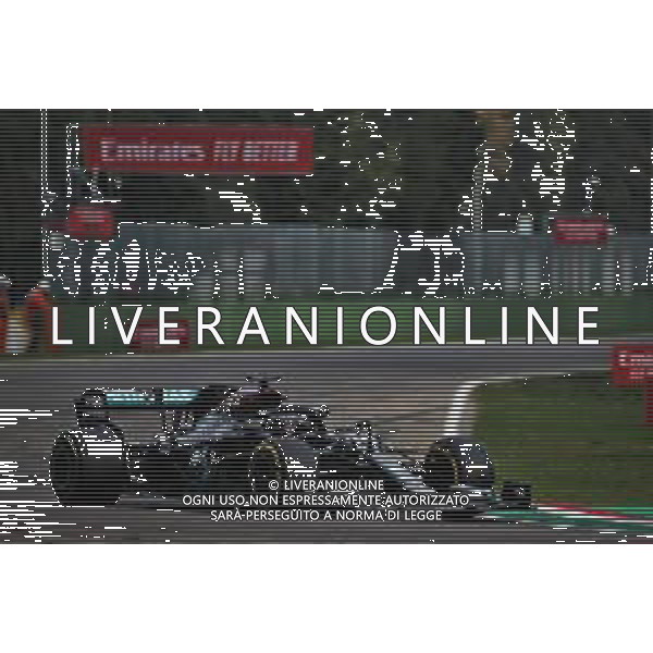 Lewis Hamilton (GBR) Mercedes AMG F1 W11. 01.11.2020. Formula 1 World Championship, Rd 13, Emilia Romagna Grand Prix, Imola, Italy, Race Day. - www.xpbimages.com, EMail: requests@xpbimages.com © Copyright: Batchelor / XPB Images/AGENZIA ALDO LIVERANI SAS - ITALY ONLY EDITORIAL USE ONLY