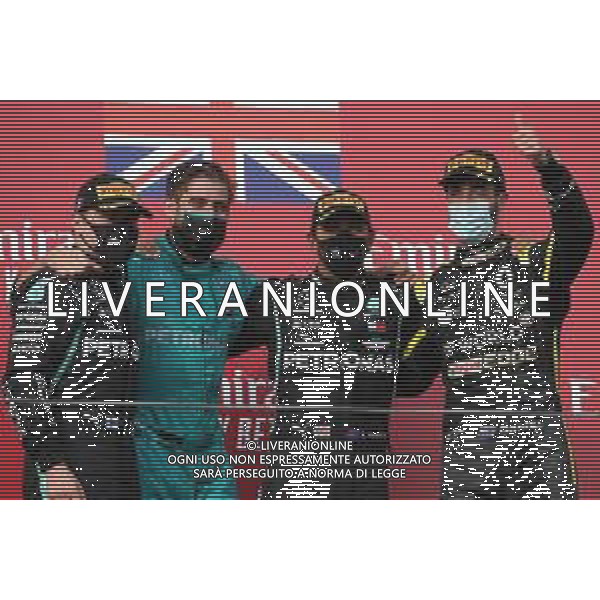 1st place Lewis Hamilton (GBR) Mercedes AMG F1 W11, 2nd Valtteri Bottas (FIN) Mercedes AMG F1 W11 and 3rd place Daniel Ricciardo (AUS) Renault F1 Team RS20. 01.11.2020. Formula 1 World Championship, Rd 13, Emilia Romagna Grand Prix, Imola, Italy, Race Day. - www.xpbimages.com, EMail: requests@xpbimages.com ¬© Copyright: Batchelor / XPB Images/AGENZIA ALDO LIVERANI SAS - ITALY ONLY EDITORIAL USE ONLY