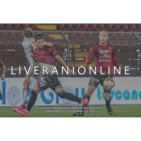 Pontedera vs Grosseto - Campionato di Calcio Serie C - Lega Pro 2020/2021, 01 novembre 2020 Pontedera, Italia Nella foto: Filippo Boccardi (Grosseto) falloso su Emanuele Matteucci (Pontedera) @LM/Fabio Fagiolini AG ALDO LIVERANI SAS