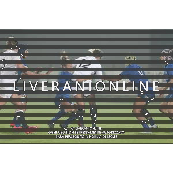 Women 2020 - Italy vs England - Rugby Six Nations match, 01 November 2020 Sergio Lanfranchi stadium, parma, Italy Photo showing: Italy fly half Veronica Madia tackles the inside centre Amber Reed (England) @LM/Massimiliano Carnabuci AG ALDO LIVERANI SAS