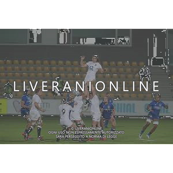 Women 2020 - Italy vs England - Rugby Six Nations match, 01 November 2020 Sergio Lanfranchi stadium, parma, Italy Photo showing: England second row Abbie Ward catches the ball in touch @LM/Massimiliano Carnabuci AG ALDO LIVERANI SAS