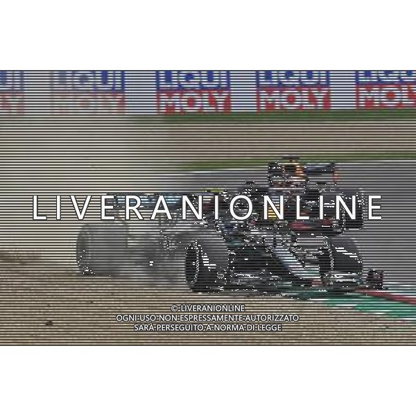 Formula 1 Emirates Gran Premio Dell\'emilia Romagna 2020, Emilia Romagna Grand Prix - Sunday - Formula 1 Championship, 01 November 2020 Autodromo Internazionale Enzo e Dino Ferrari, imola (bo), Italy Photo showing: 77 BOTTAS Valtteri (fin), Mercedes AMG F1 GP W11 Hybrid EQ Power+, runs wide under preassure of 33 VERSTAPPEN Max (nld), Aston Martin Red Bull Racing Honda RB16, action @LM/DPPI/DPPI/Dppi AG ALDO LIVERANI SAS